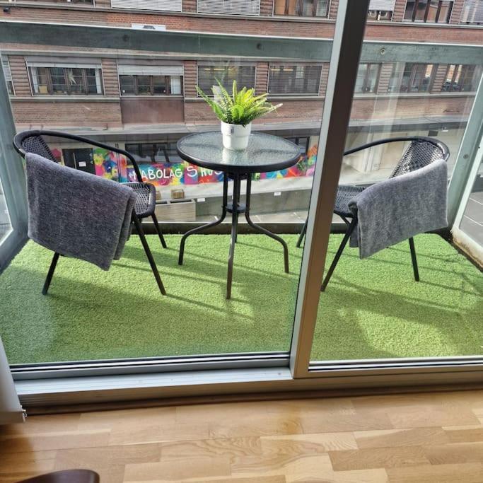 Serene 1 Bedroom Apartment *